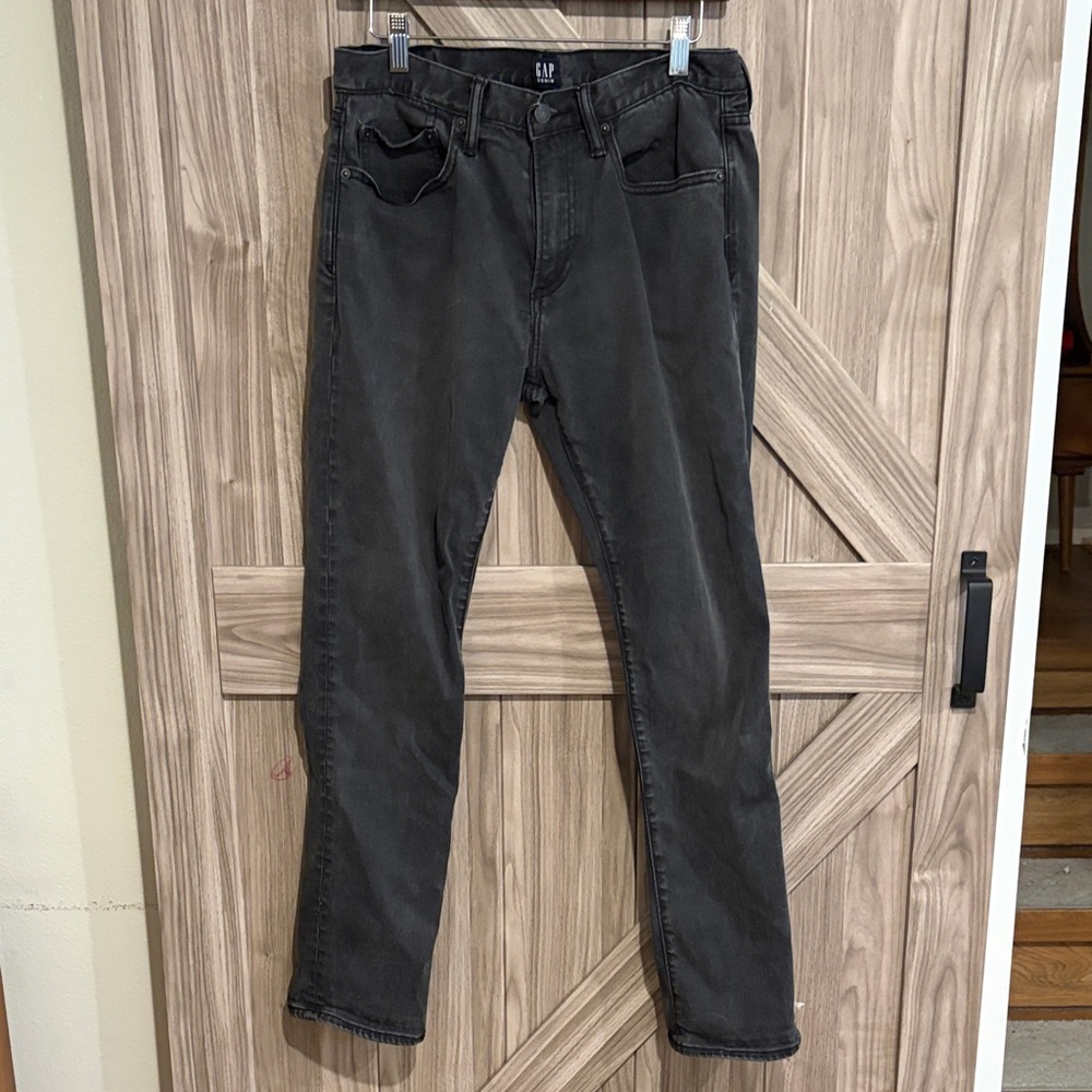 GAP Men's Charcoal Slim Jeans